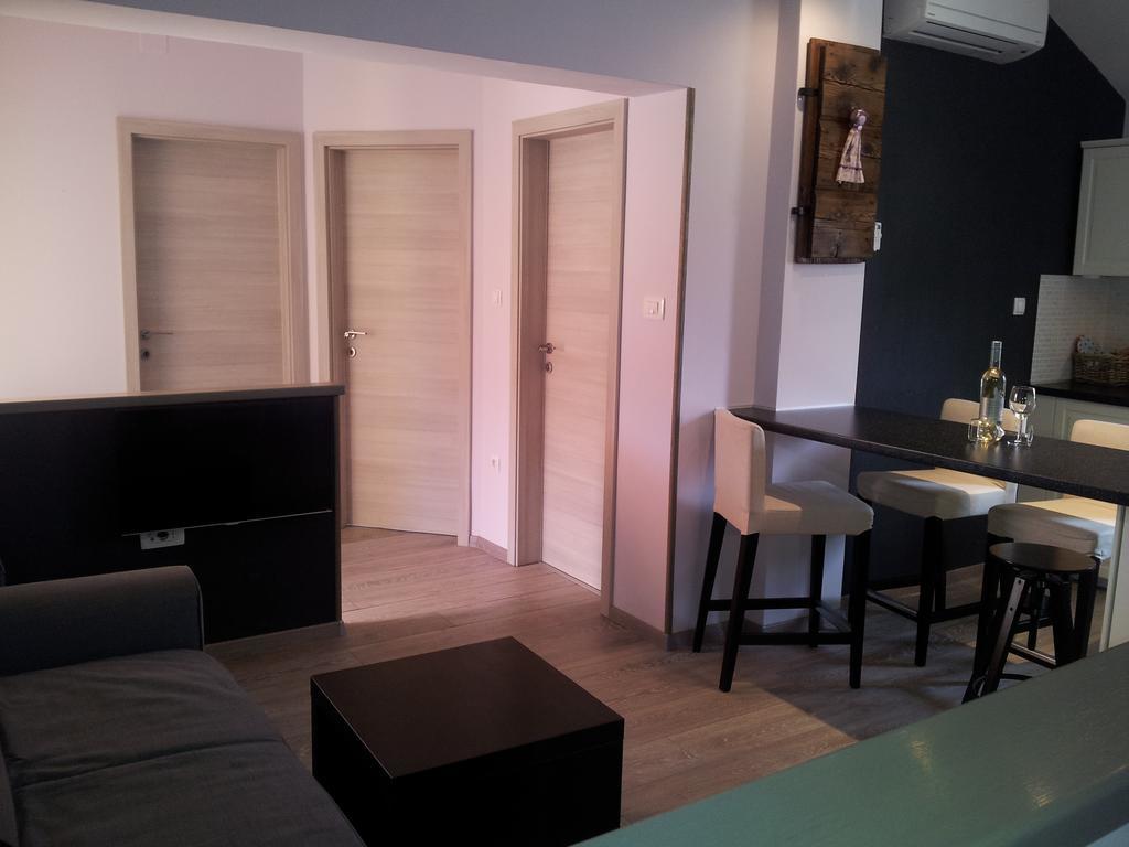 Apartment Diminic Melin 크레스 외부 사진