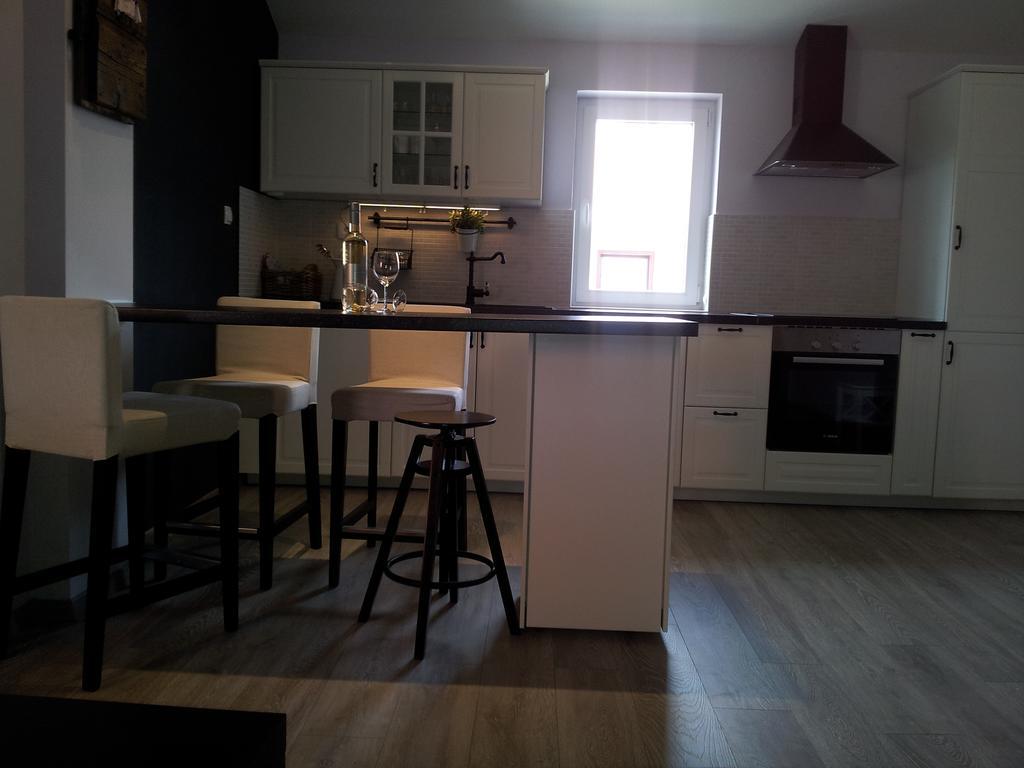 Apartment Diminic Melin 크레스 외부 사진